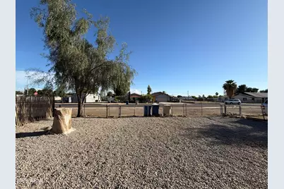 512 E Mahoney Avenue, Buckeye, AZ 85326 - Photo 19