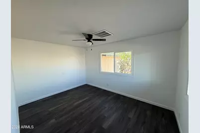 512 E Mahoney Avenue, Buckeye, AZ 85326 - Photo 7