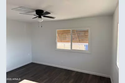 512 E Mahoney Avenue, Buckeye, AZ 85326 - Photo 11
