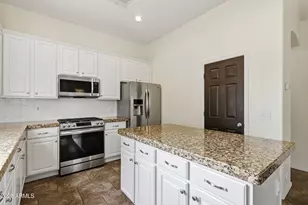 2068 W Olive Way, Chandler, AZ 85248 - Photo 13
