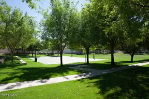 1725 E Dogwood Ln, Gilbert, AZ 85295 - Photo 23