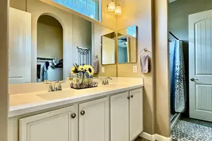 1367 S Country Club Dr, Mesa, AZ 85210 - Photo 23