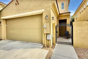 1367 S Country Club Dr, Mesa, AZ 85210 - Photo 9