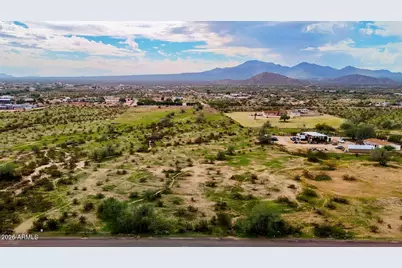 0 Huisatch Rd Lot C 1.25 Acres -- #-, Maricopa, AZ 85139 - Photo 11