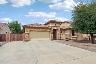 726 E King Bird Dr, Gilbert, AZ 85297 - Photo 3