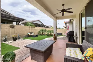 17234 W Whispering Wind Dr, Surprise, AZ 85387 - Photo 13
