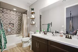 23124 N 98th Dr, Peoria, AZ 85383 - Photo 39