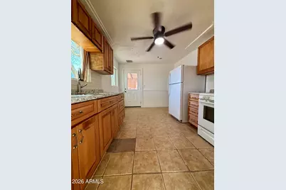 3036 W Almeria Road, Phoenix, AZ 85009 - Photo 7