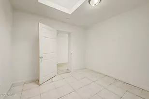 2501 W Hayward Ave, Phoenix, AZ 85051 - Photo 21