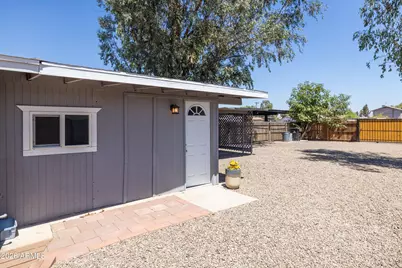 2501 W Hayward Avenue, Phoenix, AZ 85051 - Photo 29