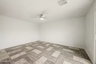 2501 W Hayward Ave, Phoenix, AZ 85051 - Photo 15