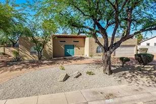 3446 E Carol Ann Way, Phoenix, AZ 85032 - Photo 3