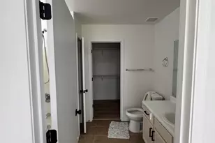 2739 E Beverly Ln, Phoenix, AZ 85032 - Photo 13