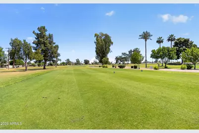 10582 W Oakmont Drive, Sun City, AZ 85351 - Photo 53