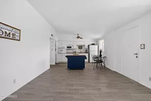 10582 W Oakmont Dr, Sun City, AZ 85351 - Photo 15