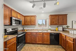 16563 W Maricopa St, Goodyear, AZ 85338 - Photo 9