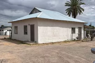 75 N Bush St, Florence, AZ 85132 - Photo 5