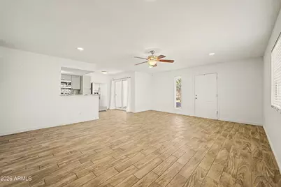 2132 W Glenrosa Avenue #81D, Phoenix, AZ 85015 - Photo 7