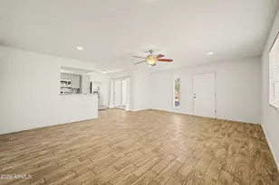 2132 W Glenrosa Ave, Phoenix, AZ 85015 - Photo 7