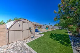 319 N Valencia Dr, Chandler, AZ 85226 - Photo 39