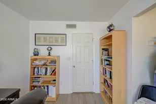 319 N Valencia Dr, Chandler, AZ 85226 - Photo 31