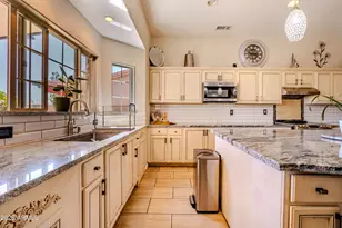 5137 W Grenadine Rd, Laveen, AZ 85339 - Photo 15