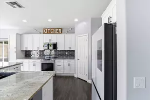 10038 E Los Lagos Vista Ave, Mesa, AZ 85209 - Photo 11