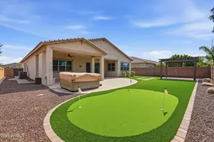 3930 E Chestnut Ln, Gilbert, AZ 85298 - Photo 3