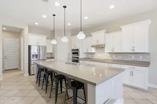 3930 E Chestnut Ln, Gilbert, AZ 85298 - Photo 11