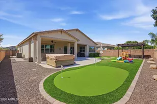 3930 E Chestnut Ln, Gilbert, AZ 85298 - Photo 3