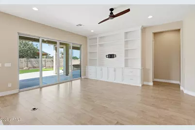3930 E Chestnut Lane, Gilbert, AZ 85298 - Photo 7