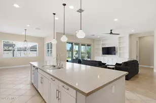 3930 E Chestnut Ln, Gilbert, AZ 85298 - Photo 13