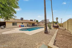 3048 W Acoma Dr, Phoenix, AZ 85053 - Photo 23