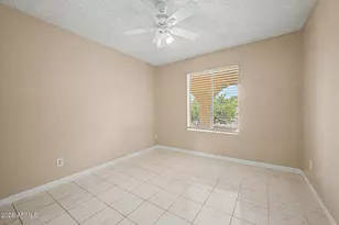 3048 W Acoma Dr, Phoenix, AZ 85053 - Photo 13