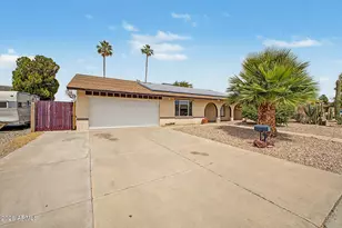 3048 W Acoma Dr, Phoenix, AZ 85053 - Photo 3