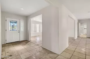3530 S Kachina Dr, Tempe, AZ 85282 - Photo 11