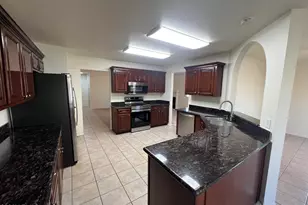1321 E Morrow Dr, Phoenix, AZ 85024 - Photo 11