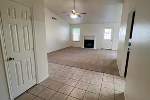 1321 E Morrow Dr, Phoenix, AZ 85024 - Photo 3