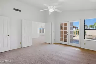 246 E Vaughn Ave, Gilbert, AZ 85234 - Photo 17