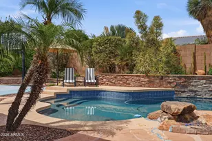 4332 E Melinda Ln, Phoenix, AZ 85050 - Photo 11