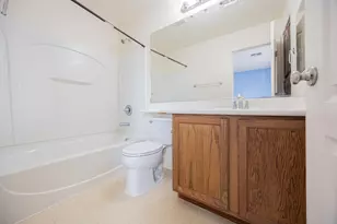 2032 N 78th Glen, Phoenix, AZ 85035 - Photo 17