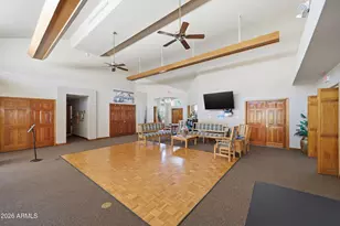 9151 W Greenway Rd, Peoria, AZ 85381 - Photo 25