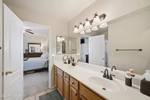 9151 W Greenway Rd, Peoria, AZ 85381 - Photo 19