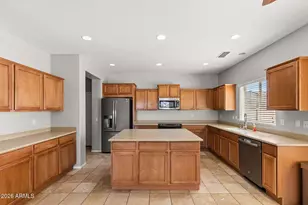 974 E Sun Valley Farms Ln, San Tan Valley, AZ 85140 - Photo 3