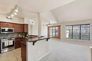 20660 N 40th St, Phoenix, AZ 85050 - Photo 7