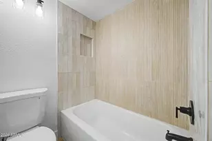8838 North 8th St, Phoenix, AZ 85020 - Photo 19