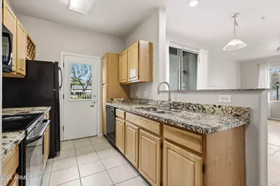 2929 W Yorkshire Drive #1022, Phoenix, AZ 85027 - Photo 21