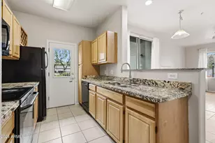 2929 W Yorkshire Dr, Phoenix, AZ 85027 - Photo 21
