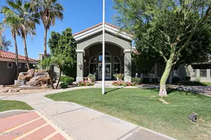 2929 W Yorkshire Dr, Phoenix, AZ 85027 - Photo 27