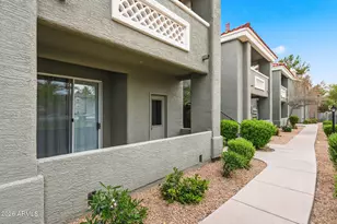 2929 W Yorkshire Dr, Phoenix, AZ 85027 - Photo 3